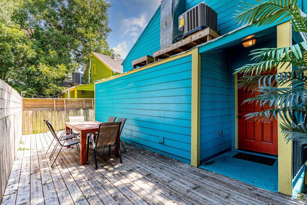 Charming 3br Home, Centrally Located Wcozy Patio Holiday home *