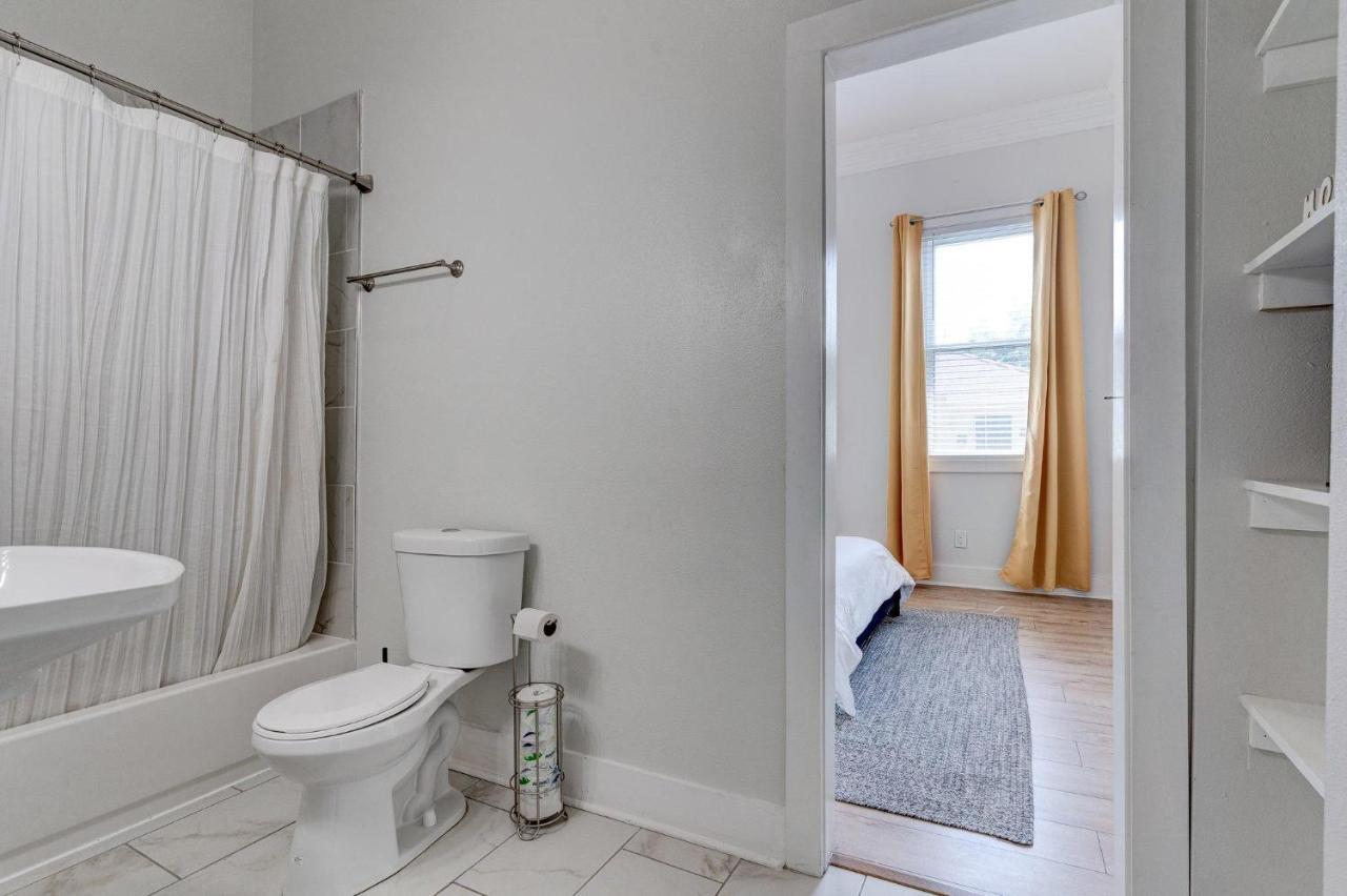 Charming 3br Home, Centrally Located Wcozy Patio * New Orleans